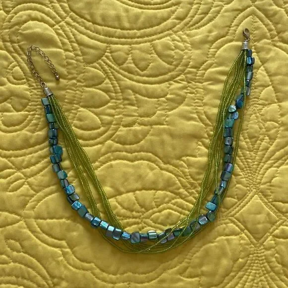 Green and Turquoise colored Beaded Necklace - Picture 2 of 2